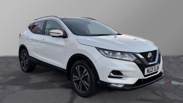 Nissan Qashqai 1.3 DiG-T N-Connecta 5dr [Glass Roof Pack] Petrol Hatchback